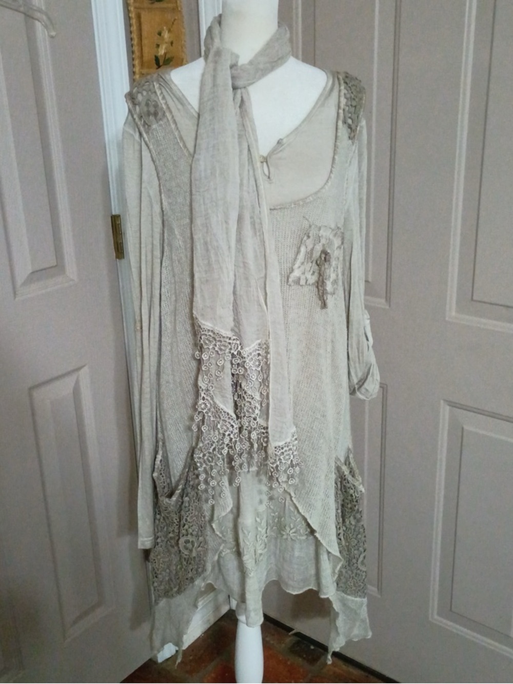 Fantazia three piece lagen-look boho beige fairy lacy mini dress set. Size L.